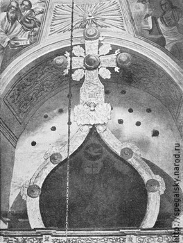 Завершение иконостаса церкви Успения Пароменской.