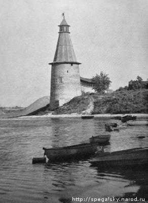 Башня у Нижних решеток со стороны Крома